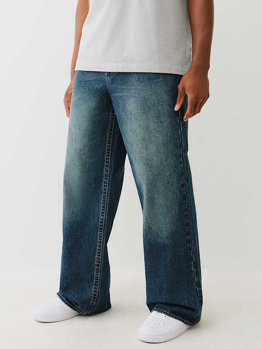 True Religion - VINNY ULTRA BAGGY JEAN 34”