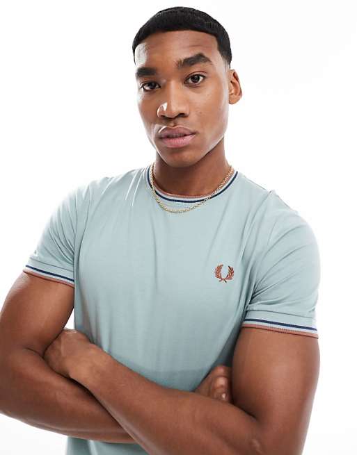 twin tipped t-shirt in ice blue