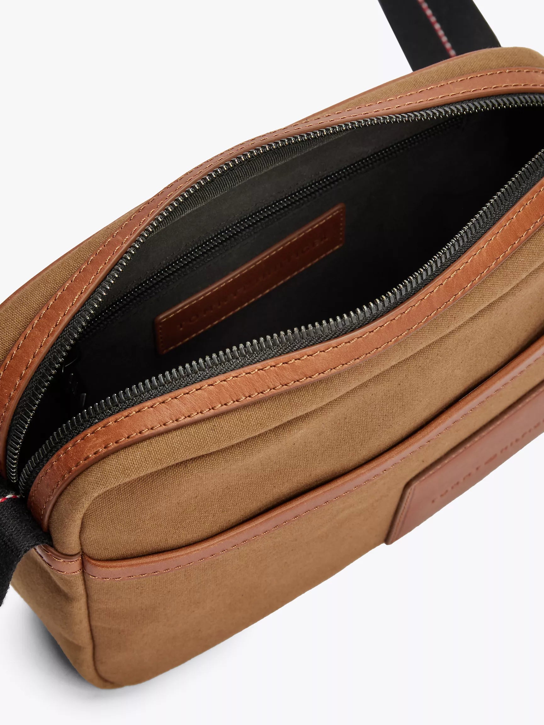 Tommy Casual Prep Crossbody Bag