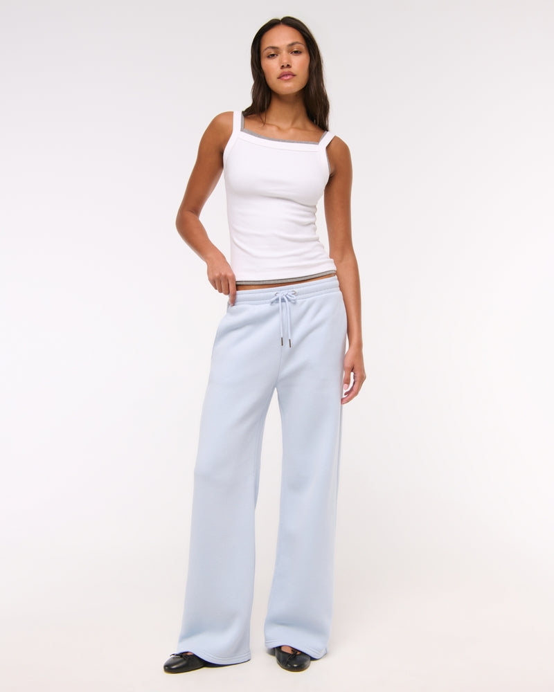 Abercrombie & Fitch - High Rise Wide Leg Sunday Sweatpant