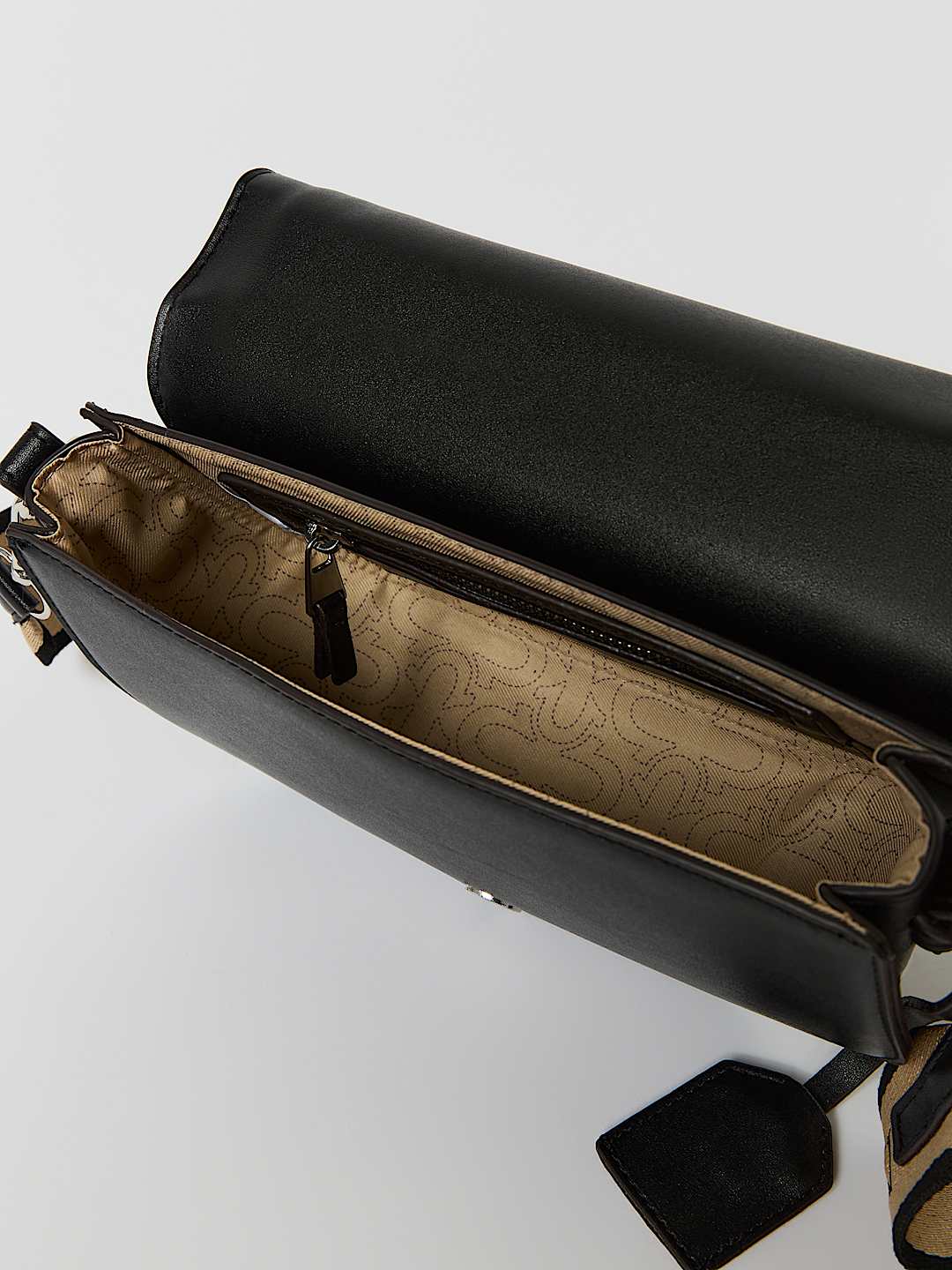 True Religion - STITCHED HORSESHOE FLAP CROSSBODY BAG