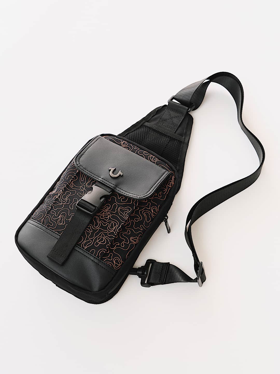 True Religion - WAVY HORSESHOE SLING BAG