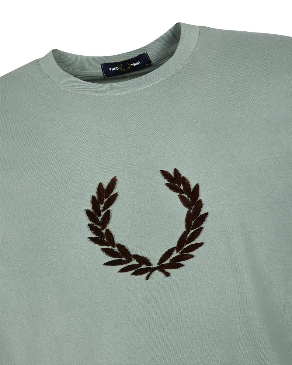 Fred Perry - Textured Laurel Wreath T-Shirt