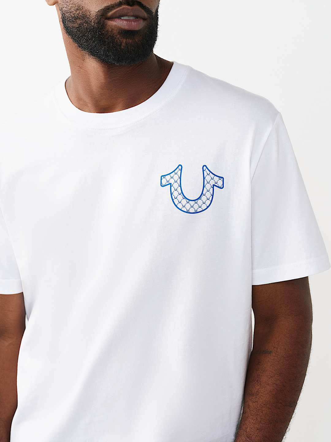 True Religion - Filled Horseshoe Script Graphic Tee