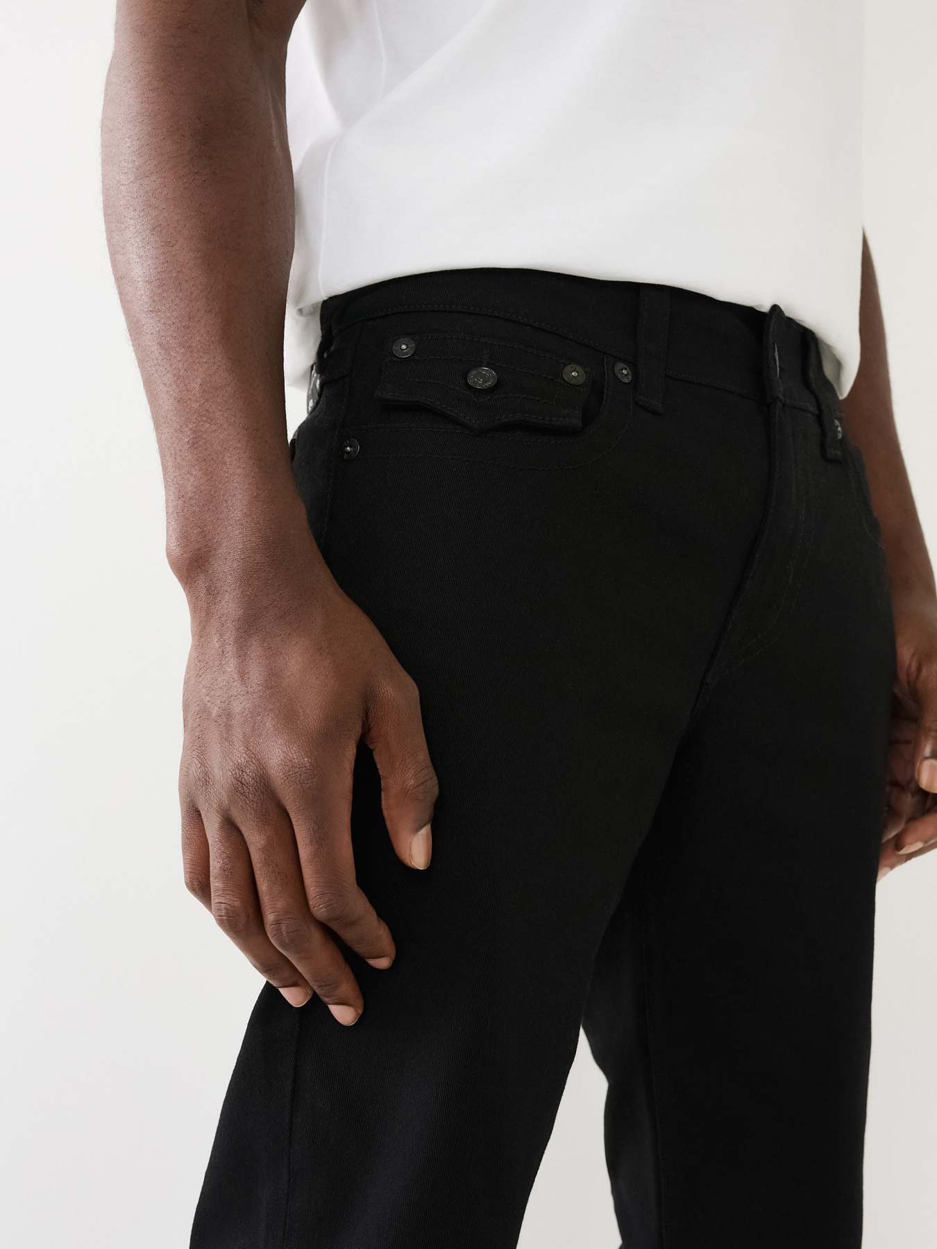 True Religion - RICKY STRAIGHT JEAN 32"