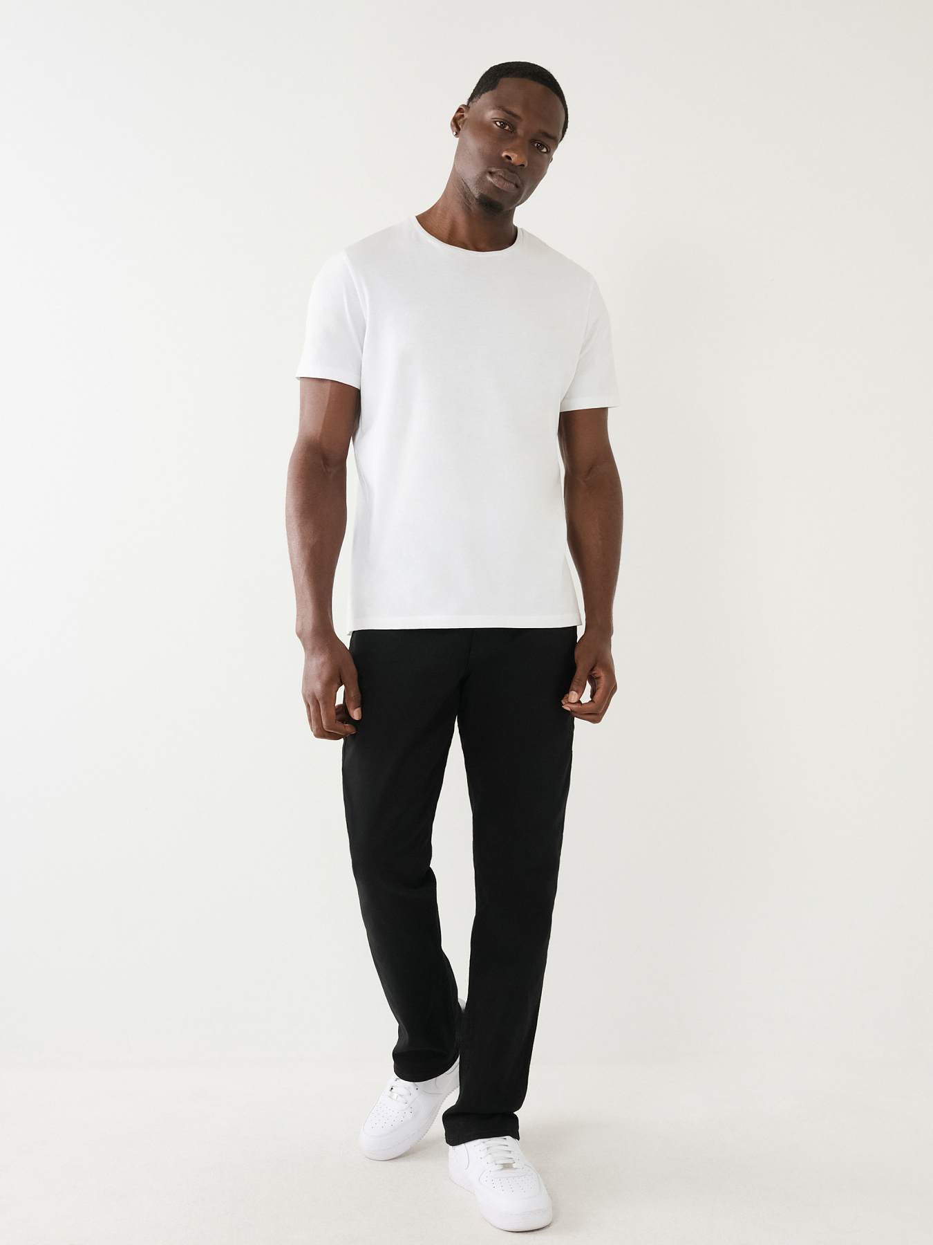 True Religion - RICKY STRAIGHT JEAN 32"