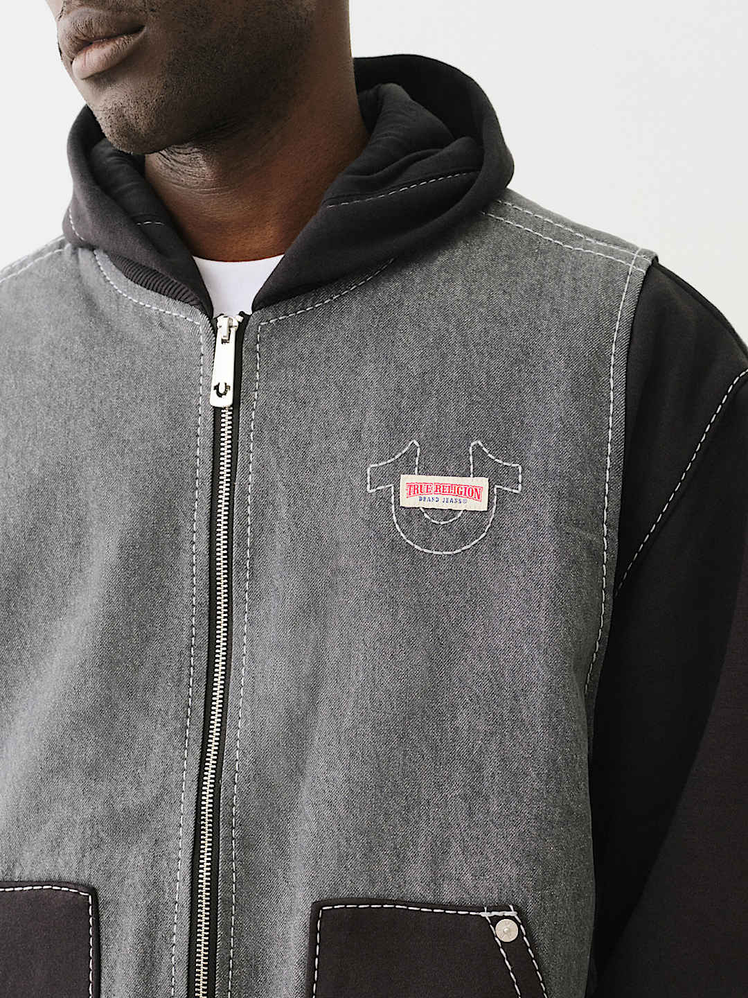 True Religion - HEAVY WEIGHT FLEECE LINED BIG T DENIM JACKET