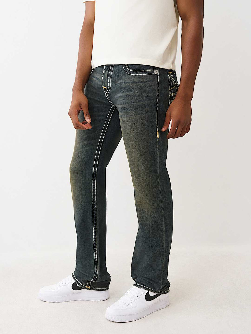 True Religion - Ricky Super T Flap Jean 32”