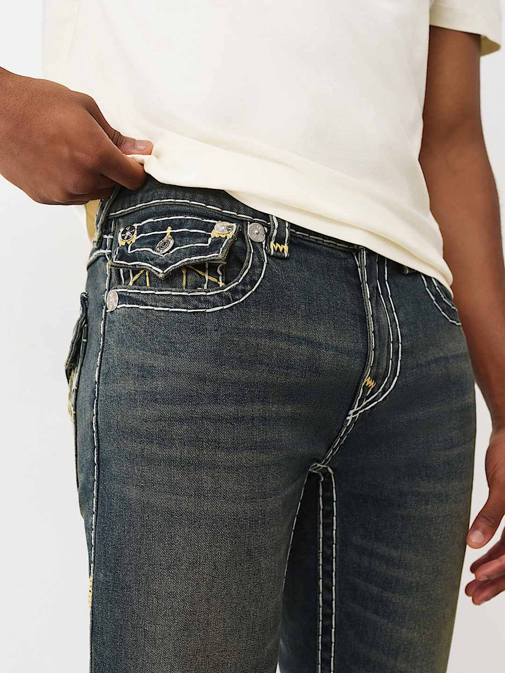 True Religion - Ricky Super T Flap Jean 32”