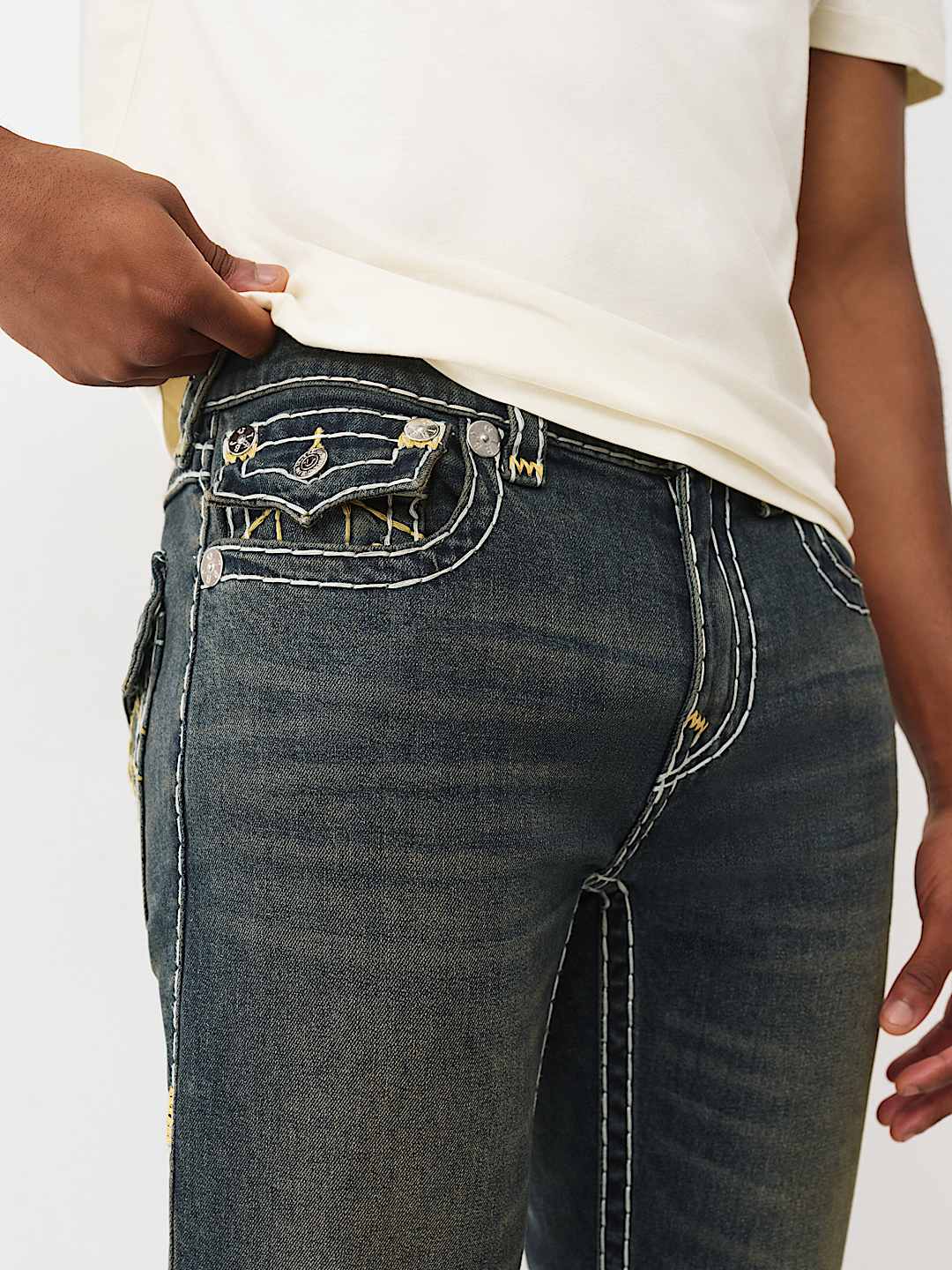 True Religion - Ricky Super T Flap Jean 32”