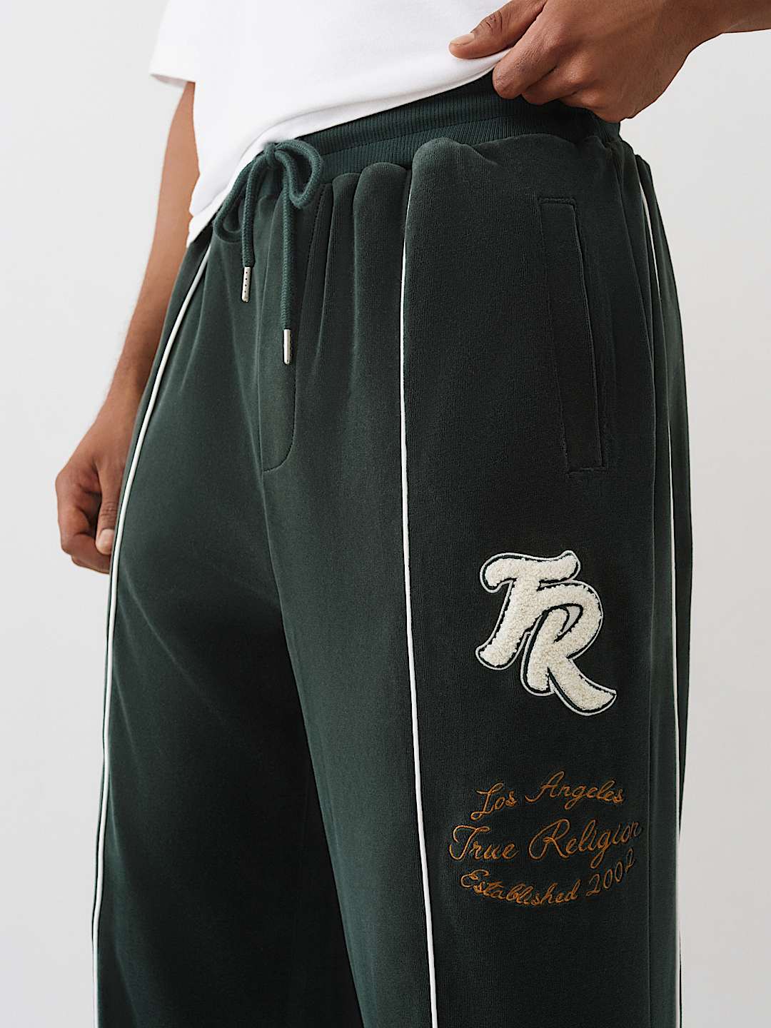 True Religion - LOGO PATCH VELOUR TRACK PANT