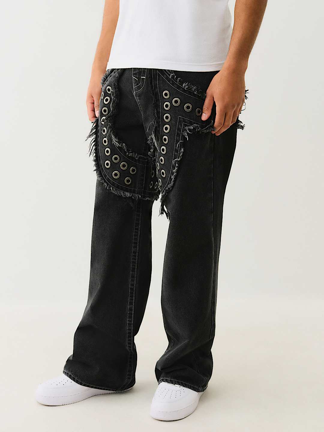 True Religion - Vinny Studded Horseshoe Applique Ultra Baggy Jean