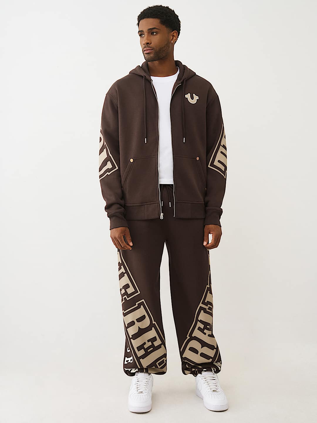 True Religion - Overt Arched Logo Baggy Jogger