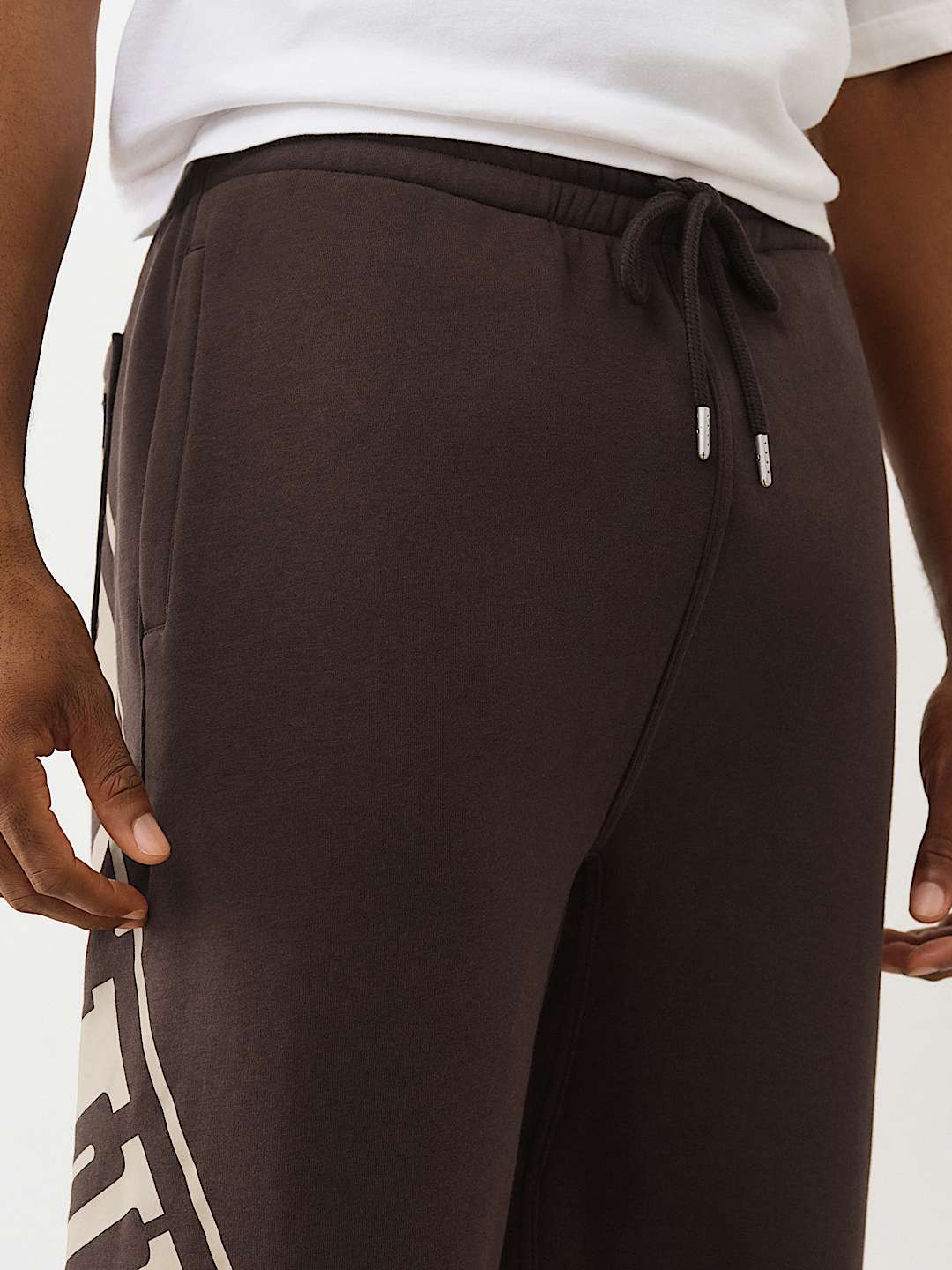 True Religion - Overt Arched Logo Baggy Jogger