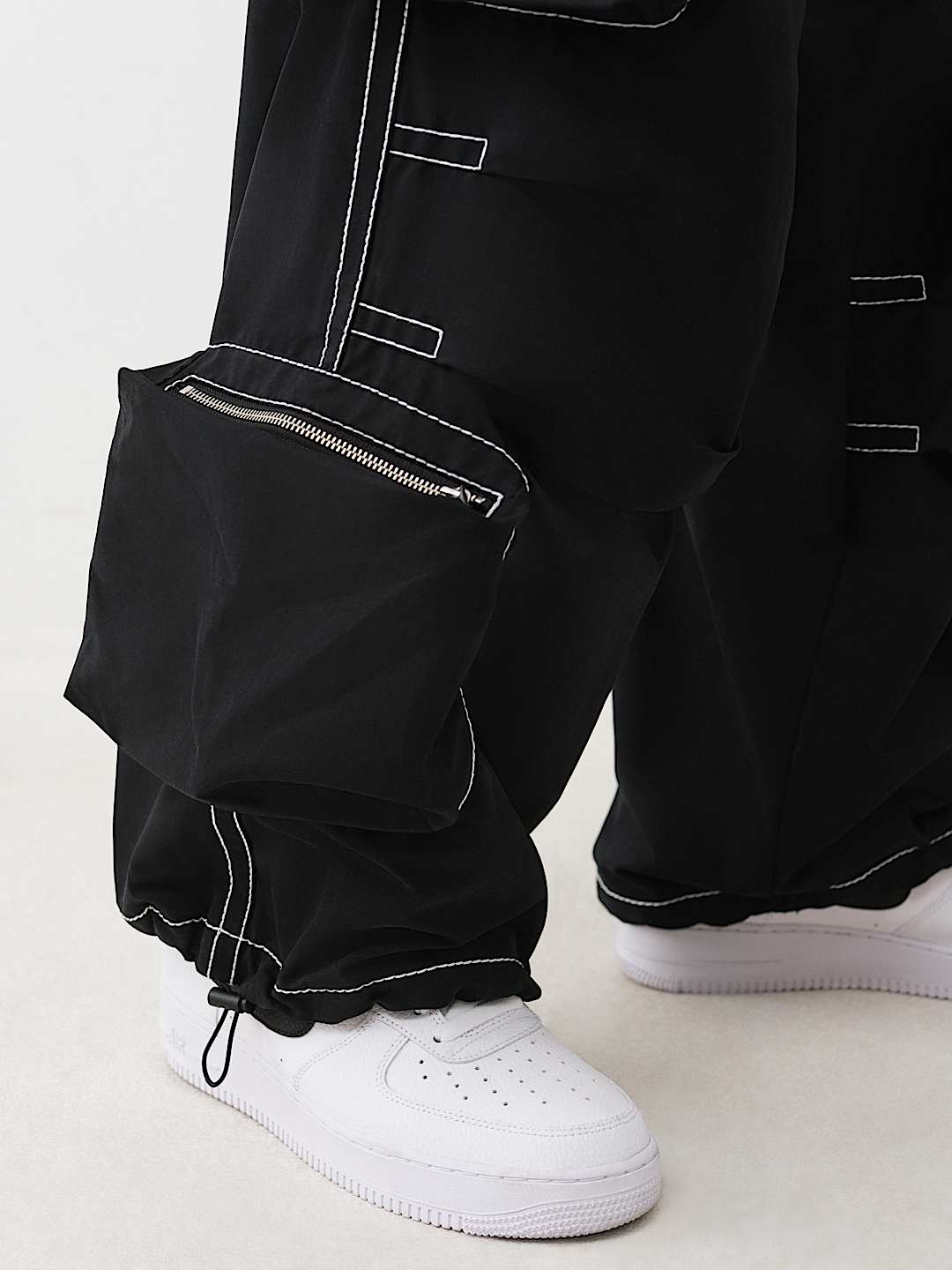 True Religion - Mikey Big T Nylon Cargo Pant