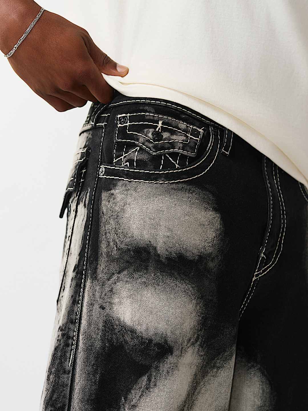 True Religion - Mikey Big T Flap Baggy Af Jean 32"