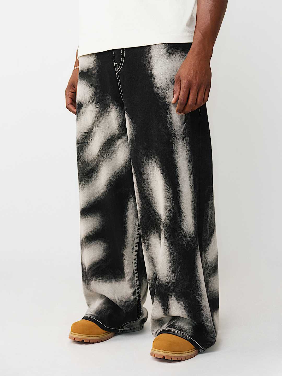 True Religion - Mikey Big T Flap Baggy Af Jean 32"