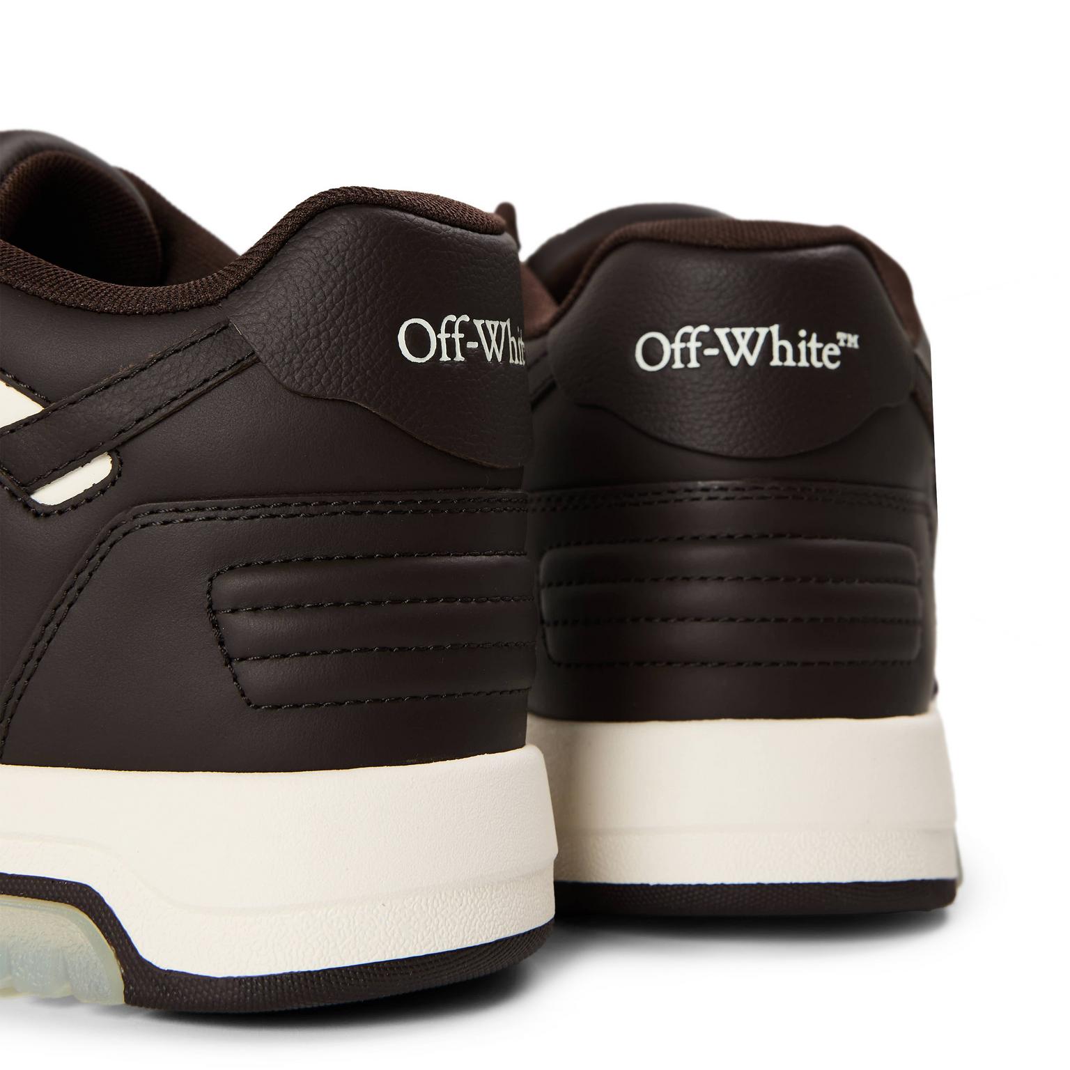 OFF WHITE - Men's Out Of Office Classic Trainers, Trademark Branding