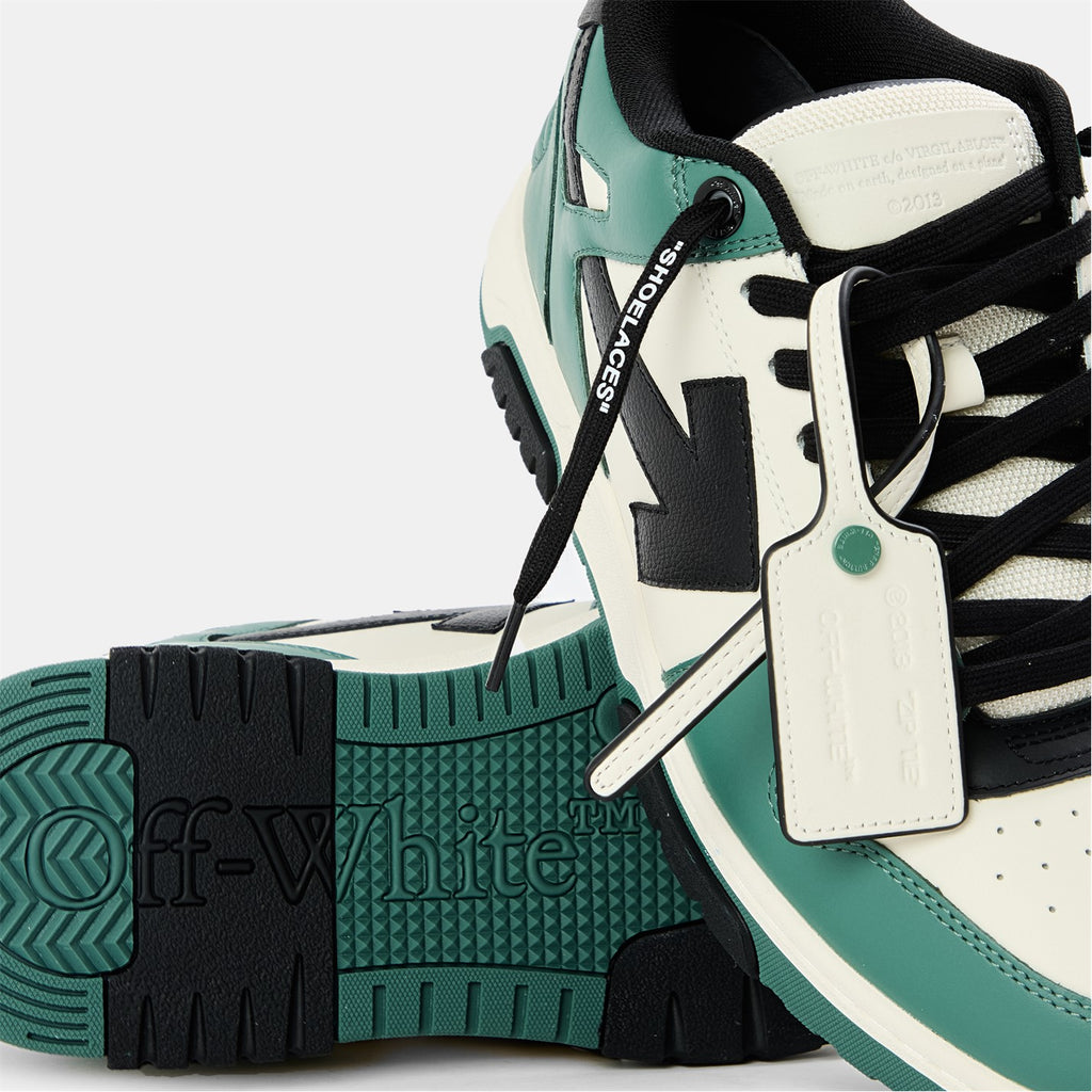 OFF WHITE - Men's Out Of Office Classic Trainers, Trademark Branding