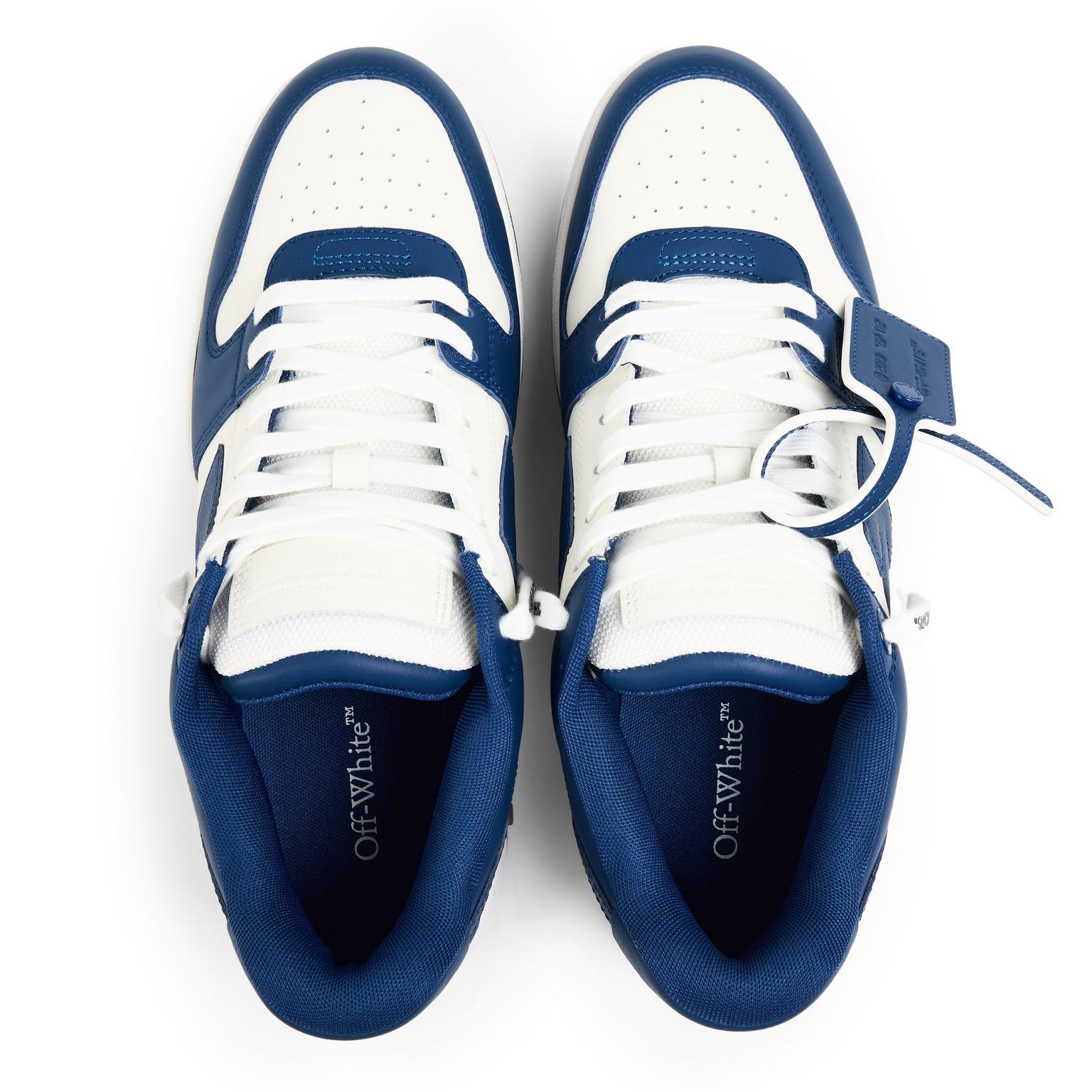 OFF WHITE - Men's Out Of Office Classic Trainers, Trademark Branding