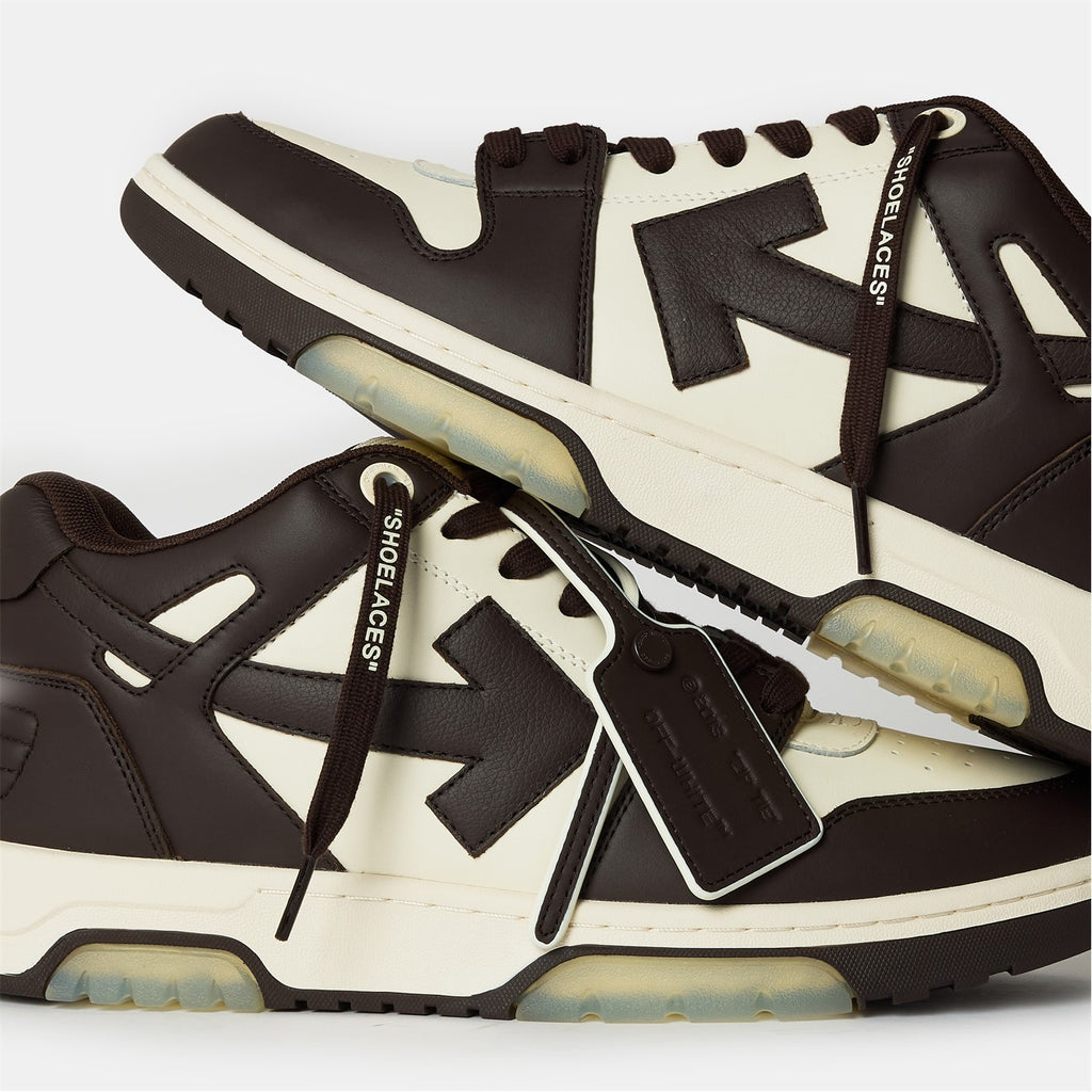 OFF WHITE - Men's Out Of Office Classic Trainers, Trademark Branding