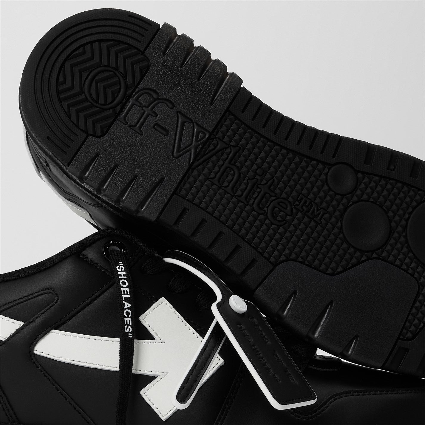 OFF WHITE - Men's Out Of Office Classic Trainers, Trademark Branding