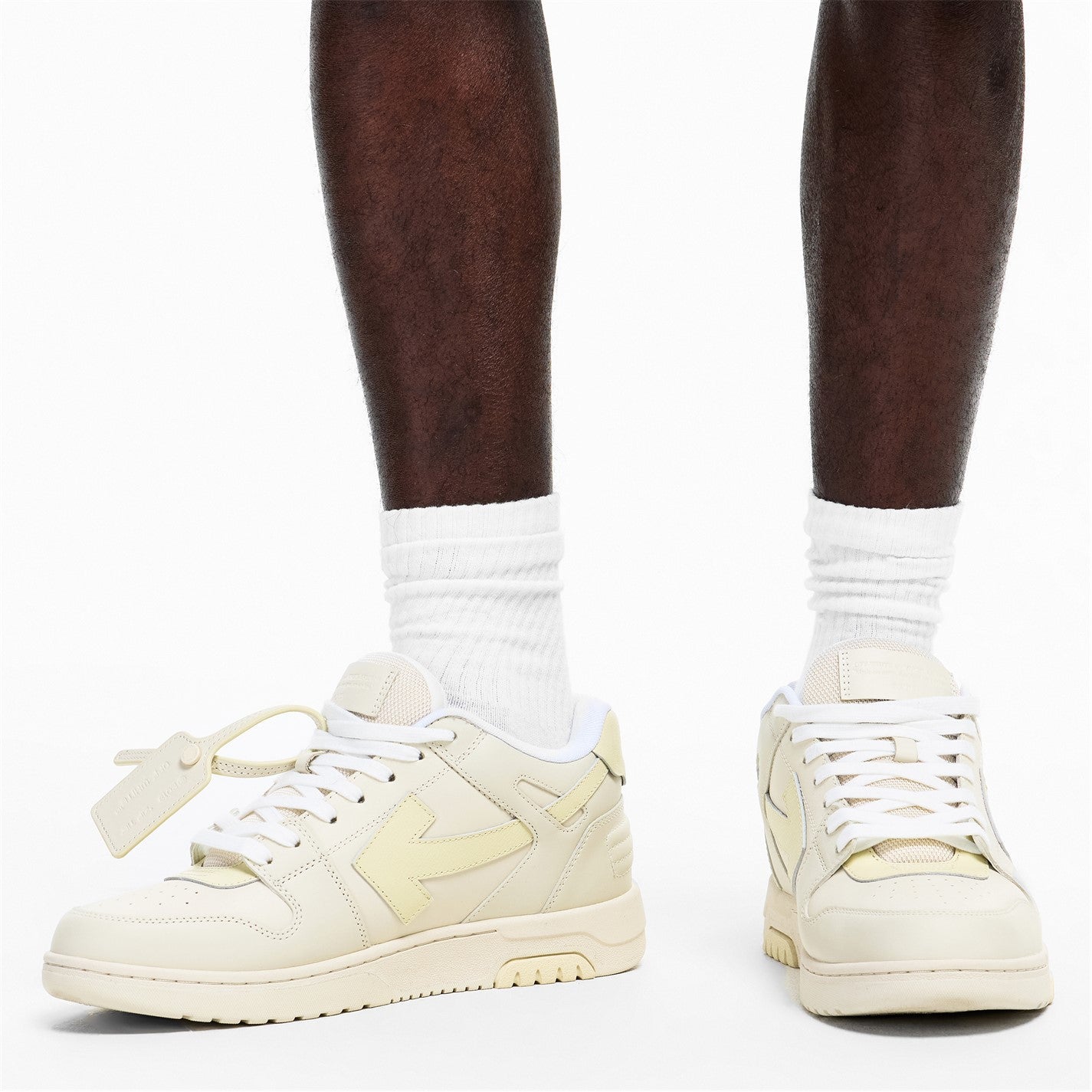 OFF WHITE - Men's Out Of Office Classic Trainers, Trademark Branding