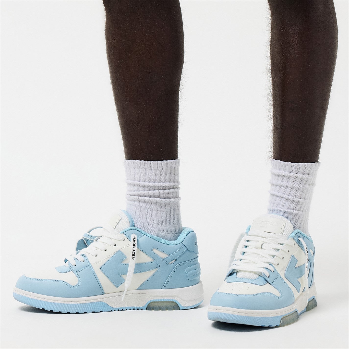 OFF WHITE - Men's Out Of Office Classic Trainers, Trademark Branding