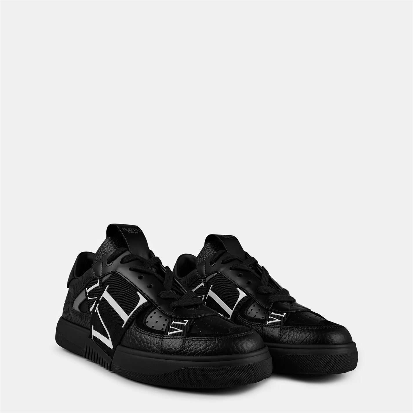 VALENTINO GARAVANI - Vltn Low Sneakers