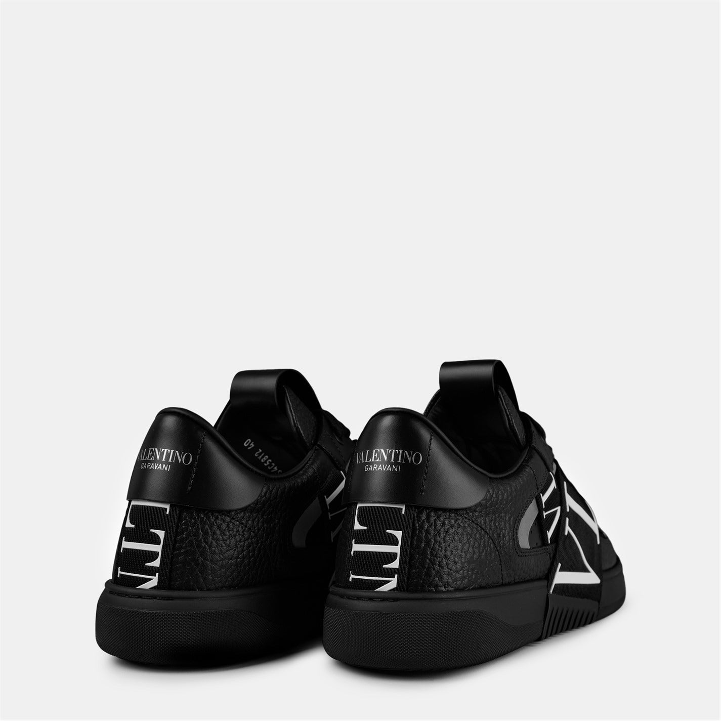 VALENTINO GARAVANI - Vltn Low Sneakers