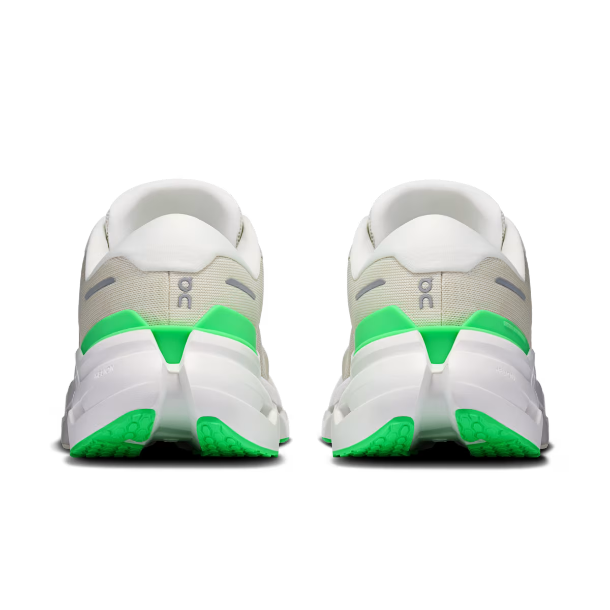 ON cloud - Cloudrunner 3