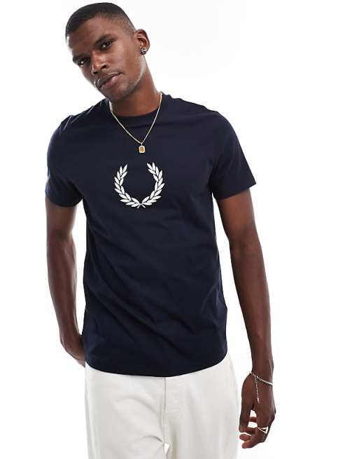 flocked laurel wreath graphic t-shirt in navy