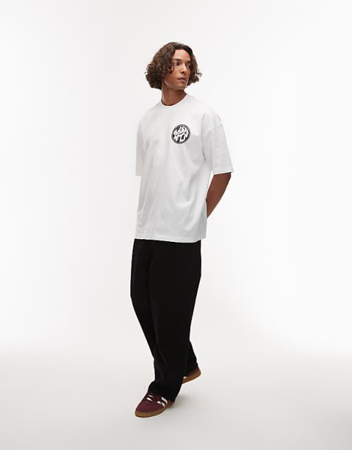 Distortion t-shirt in ashen white