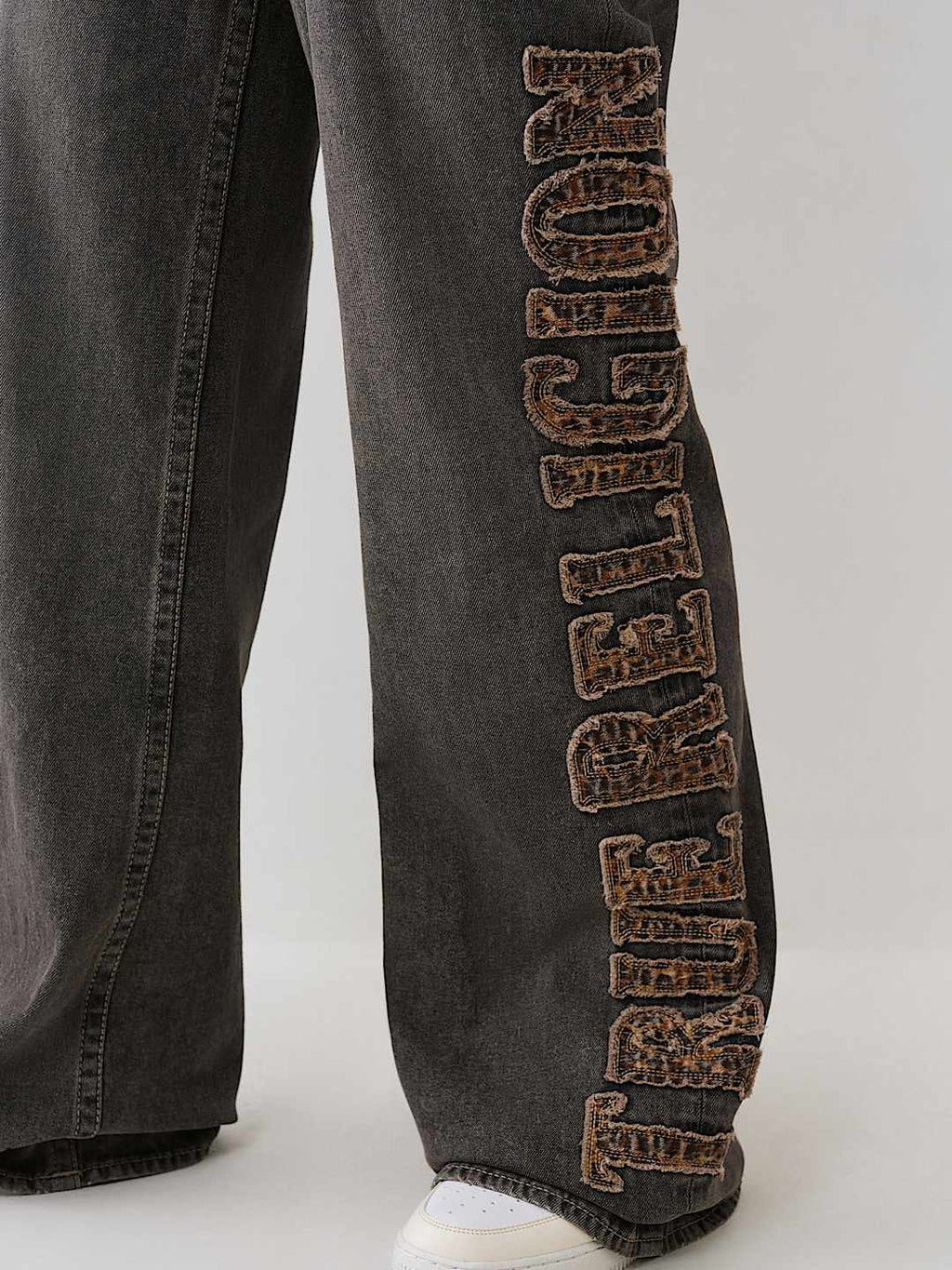 True Religion - TRUE RELIGION BOBBI BAGGY JEAN