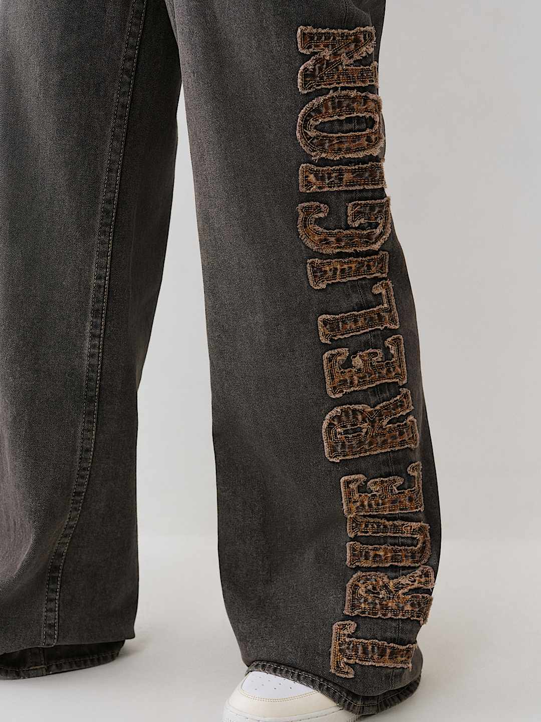 True Religion - TRUE RELIGION BOBBI BAGGY JEAN