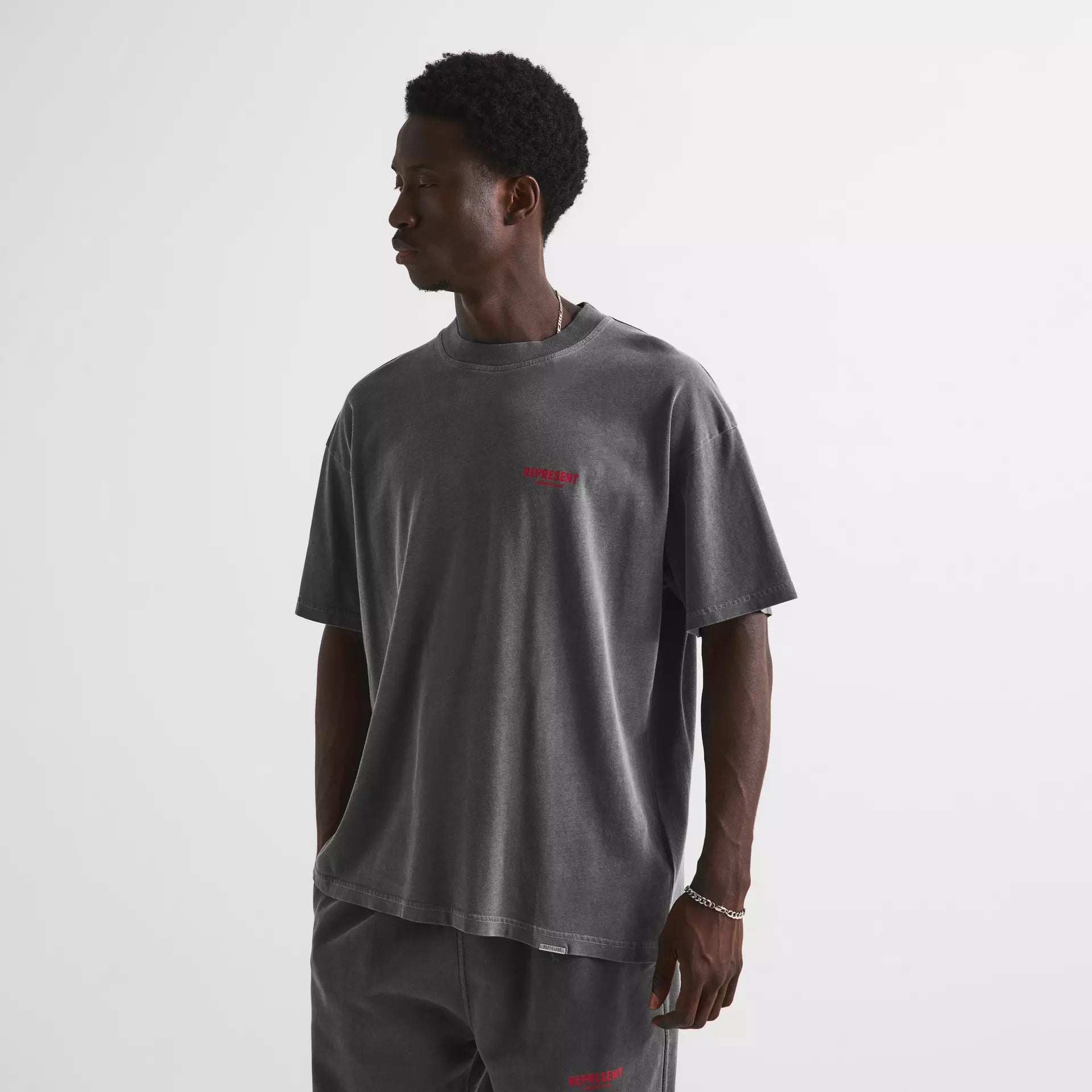 Represent - Men's Owners Club Oversized Fit T-Shirt