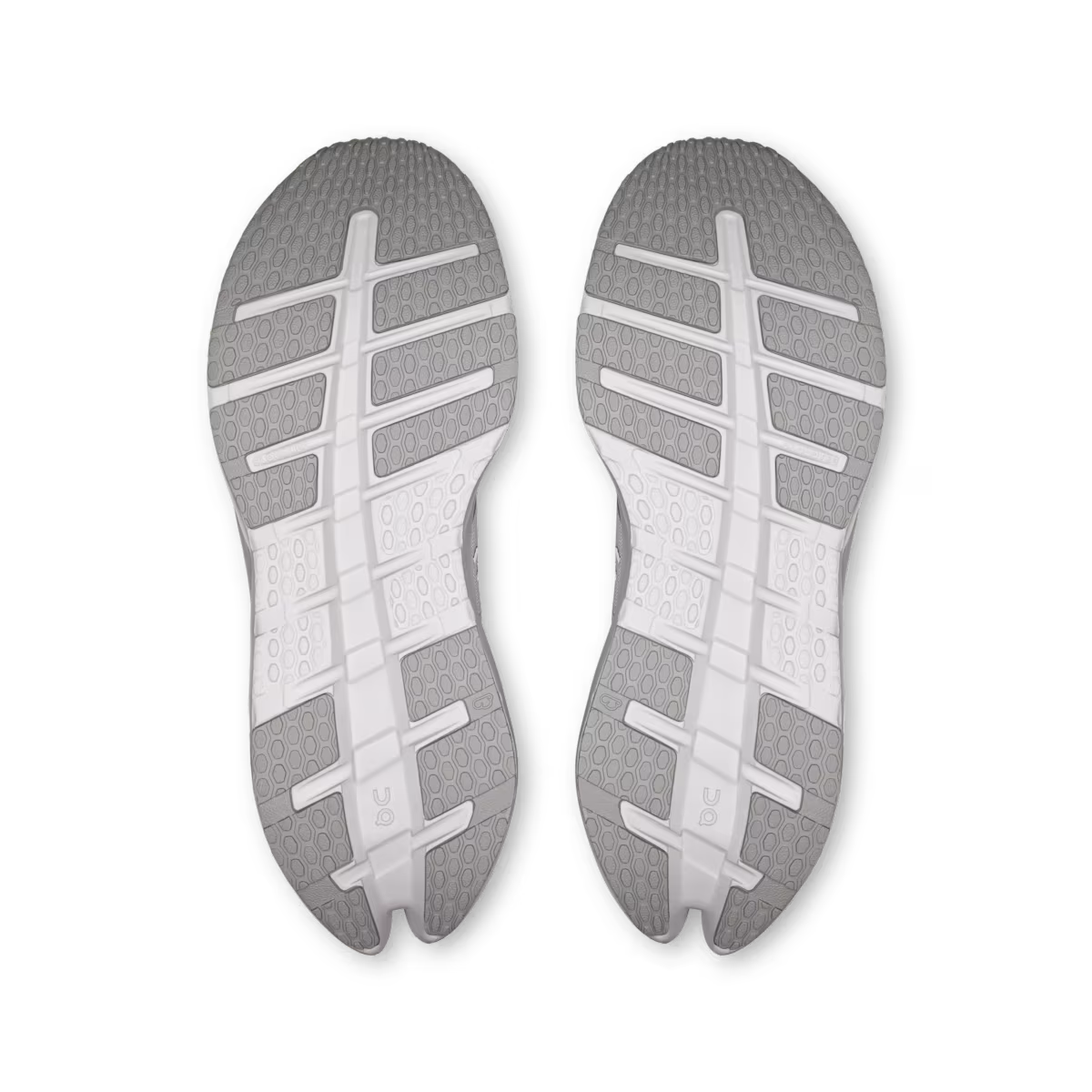 ON cloud - Cloudrunner 3