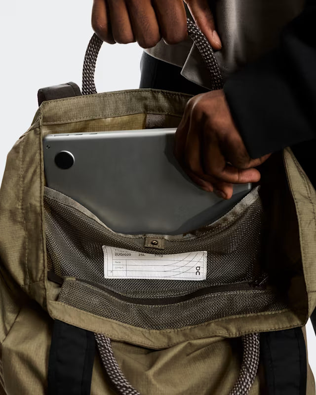 On Cloud - Tote Pack 25L