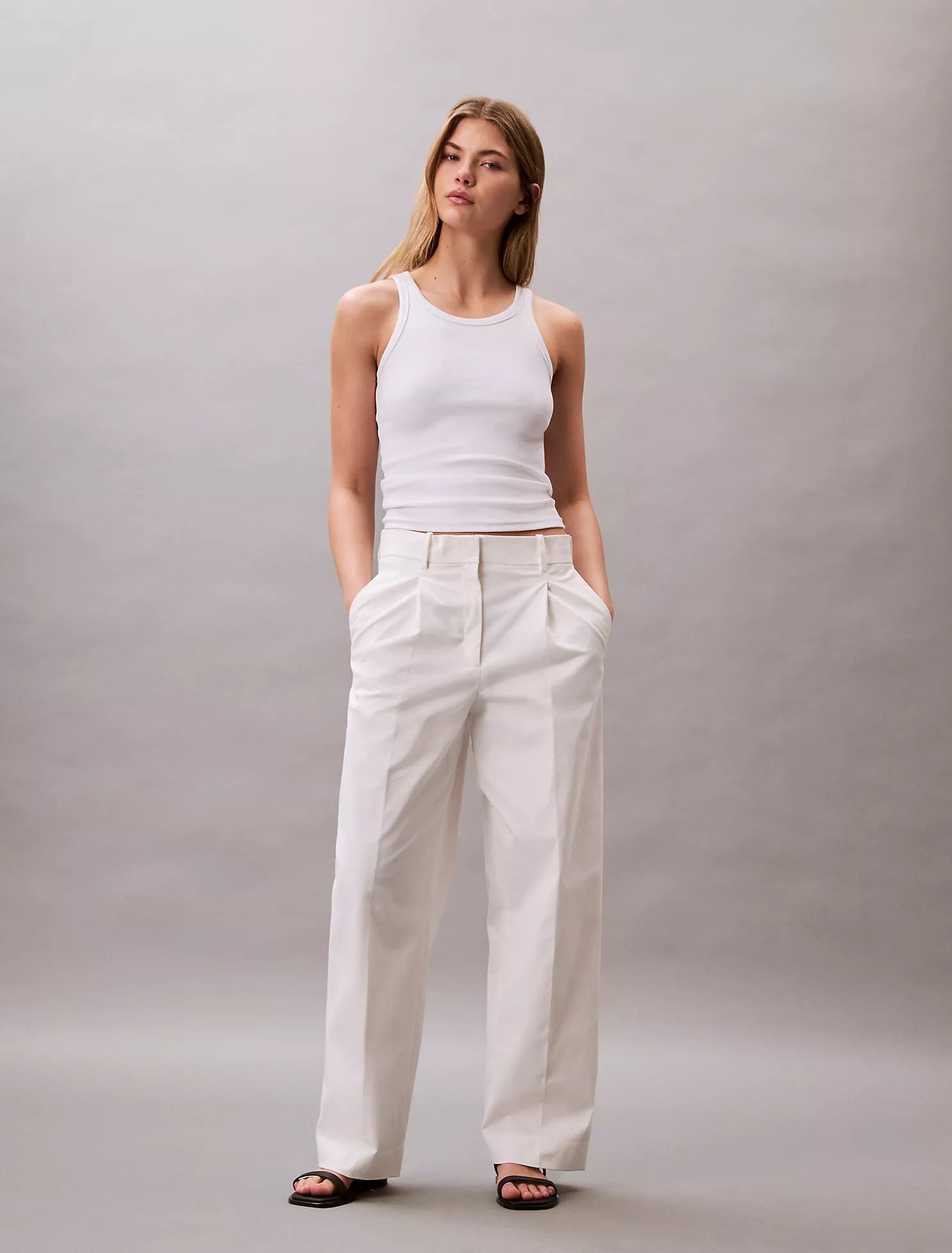 Calvin Klein - Cotton Stretch Pleated Chino Trouser