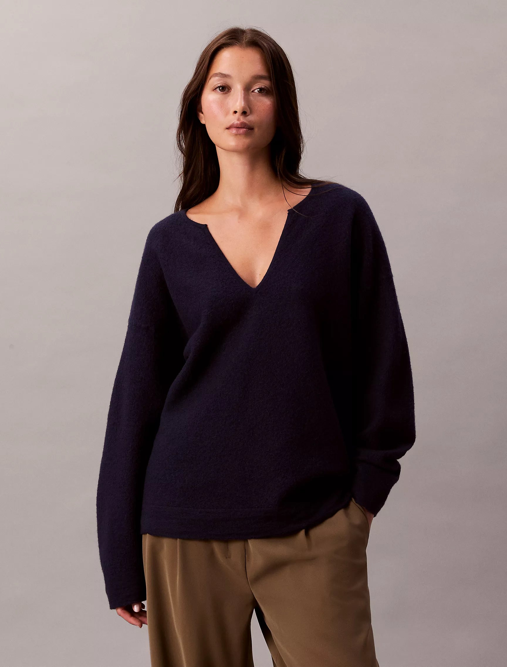 Calvin Klein - Merino Wool Relaxed V-Neck Sweater