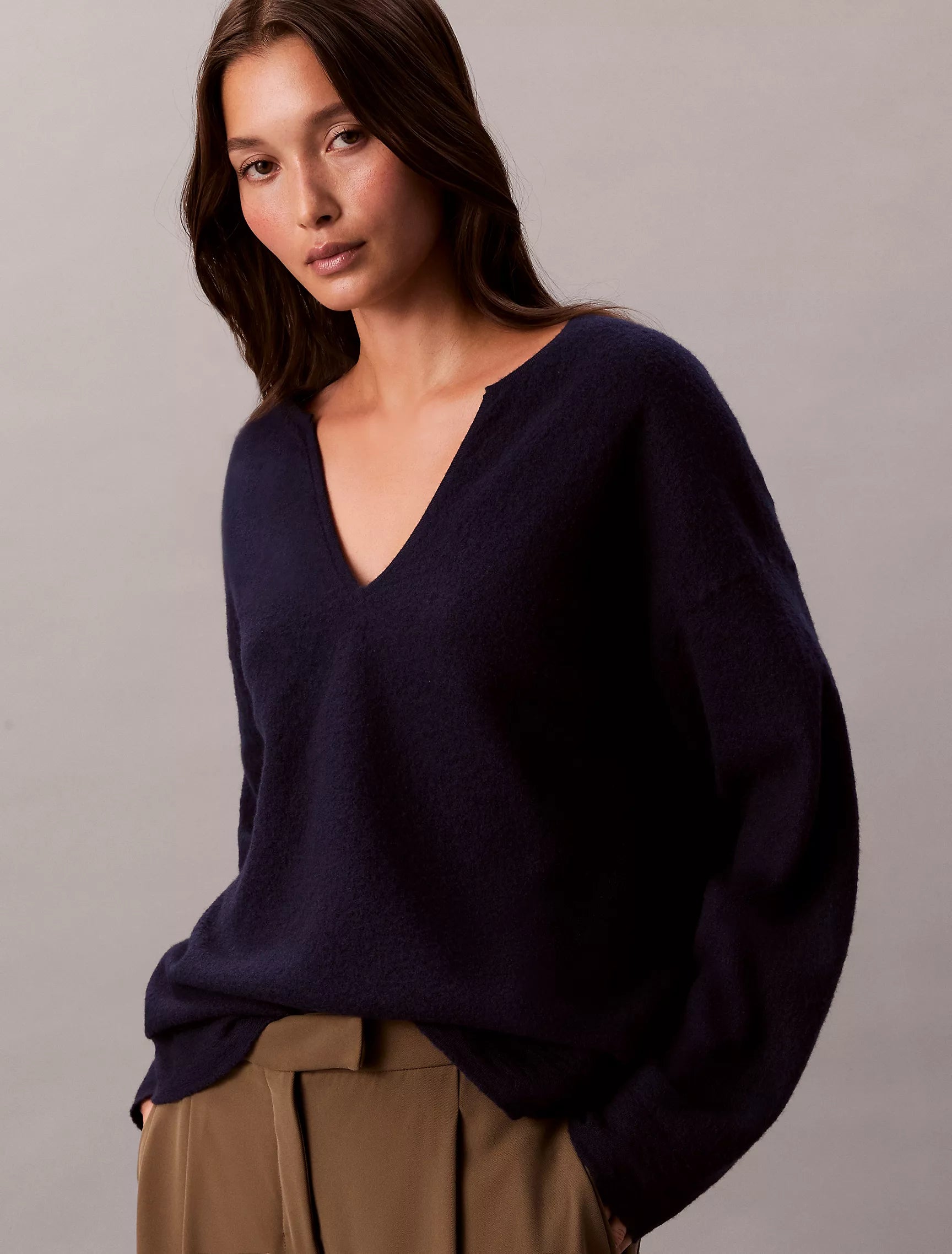 Calvin Klein - Merino Wool Relaxed V-Neck Sweater