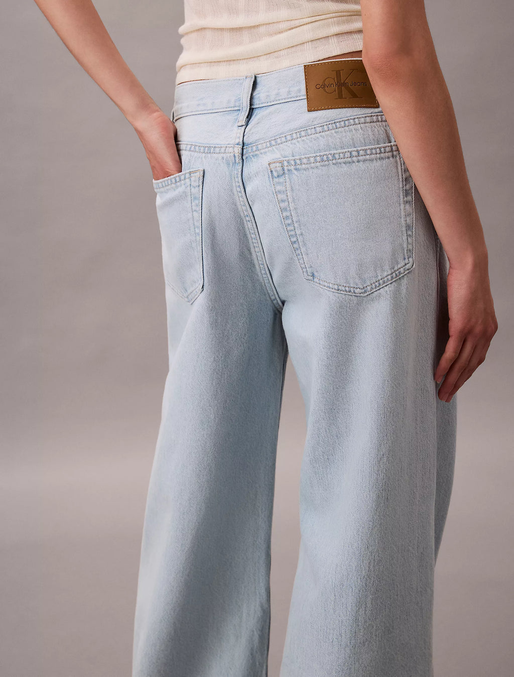 Calvin Klein - Ultra Wide Leg Jeans