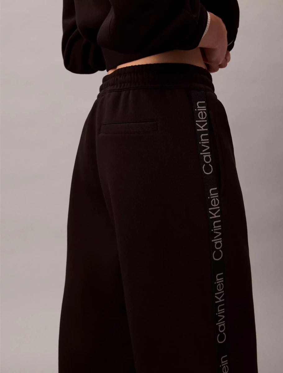 Calvin Klein - Logo Tape Sweatpants - Brandatak Store