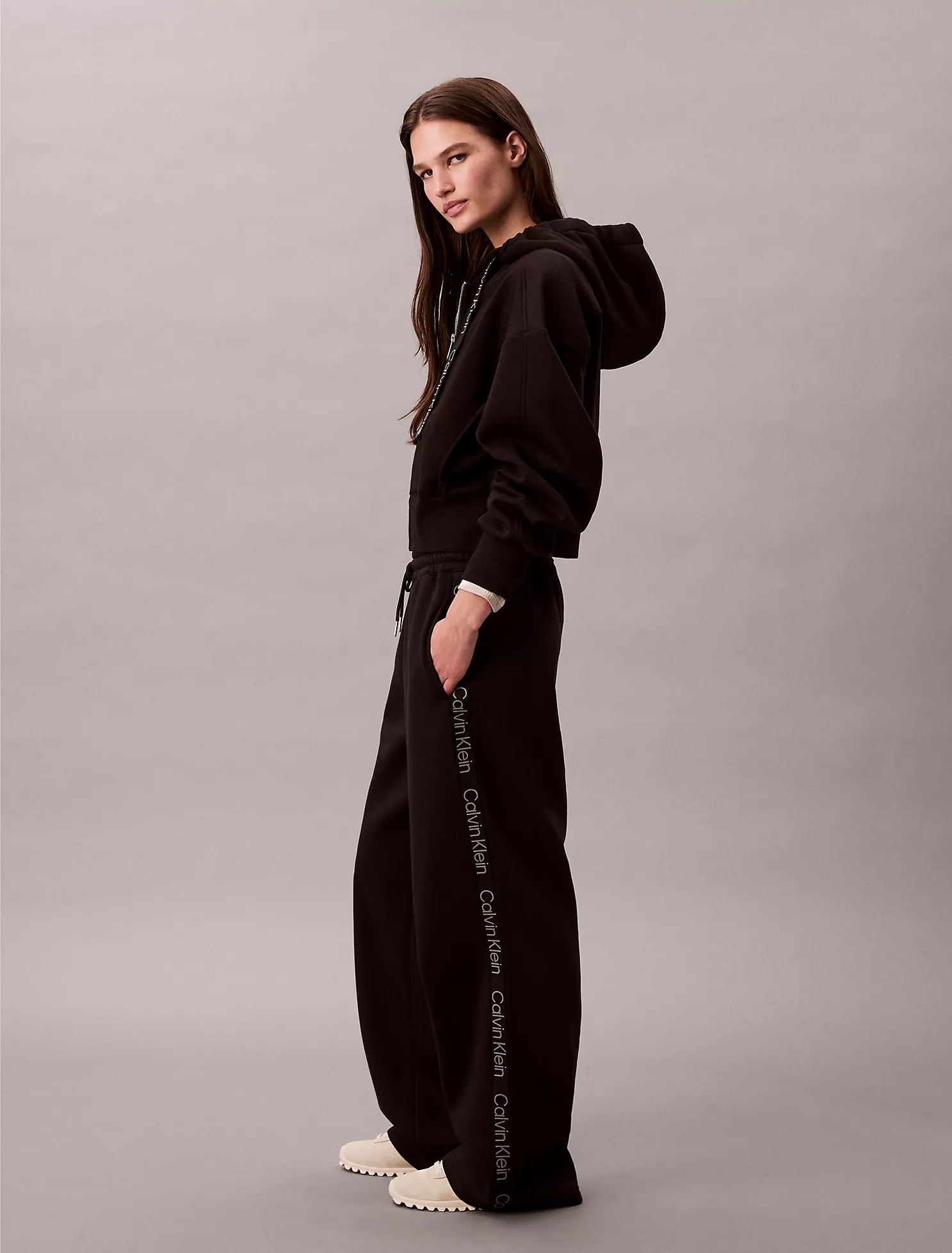 Calvin Klein - Logo Tape Sweatpants