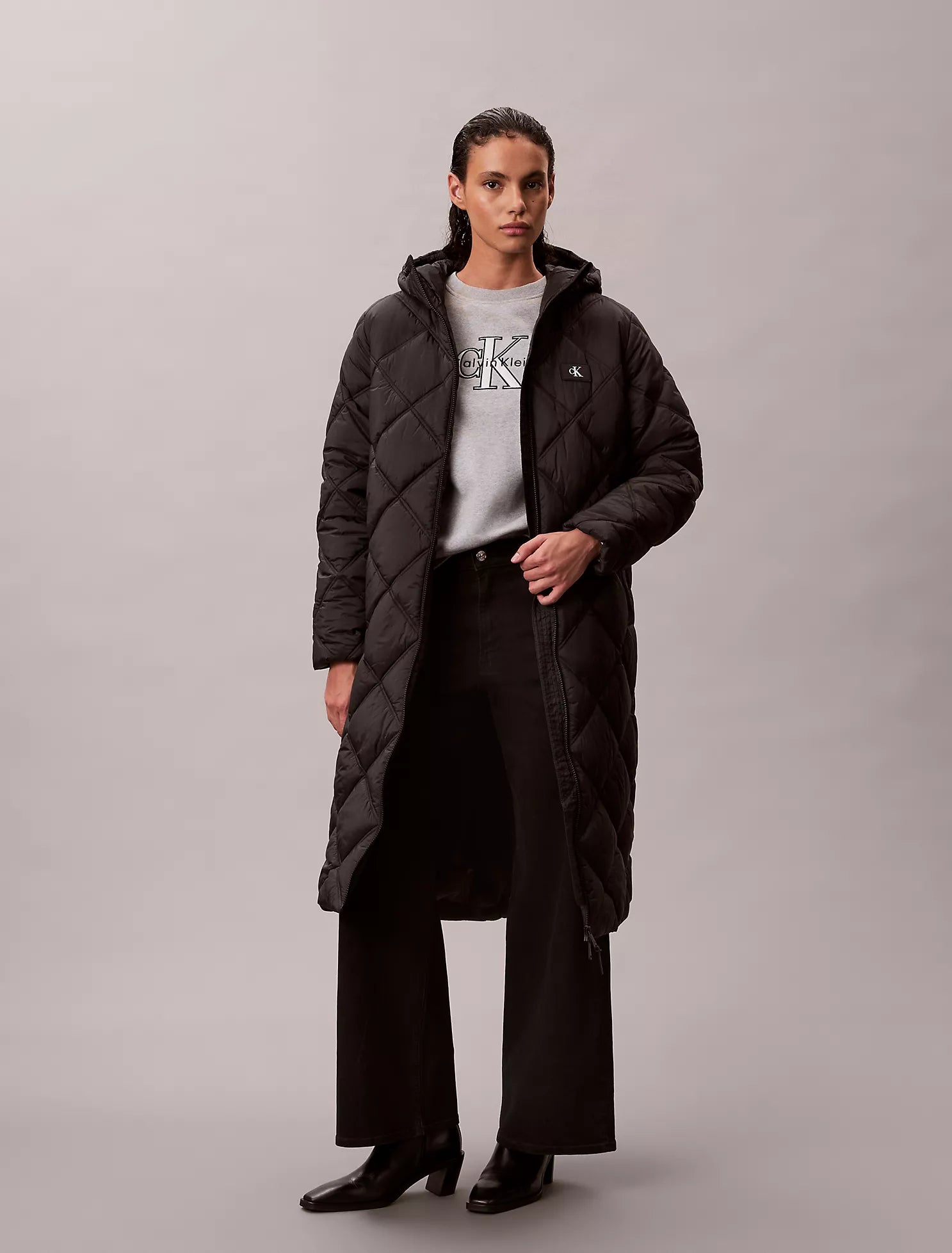 Calvin Klein - Long Hooded Puffer Jacket