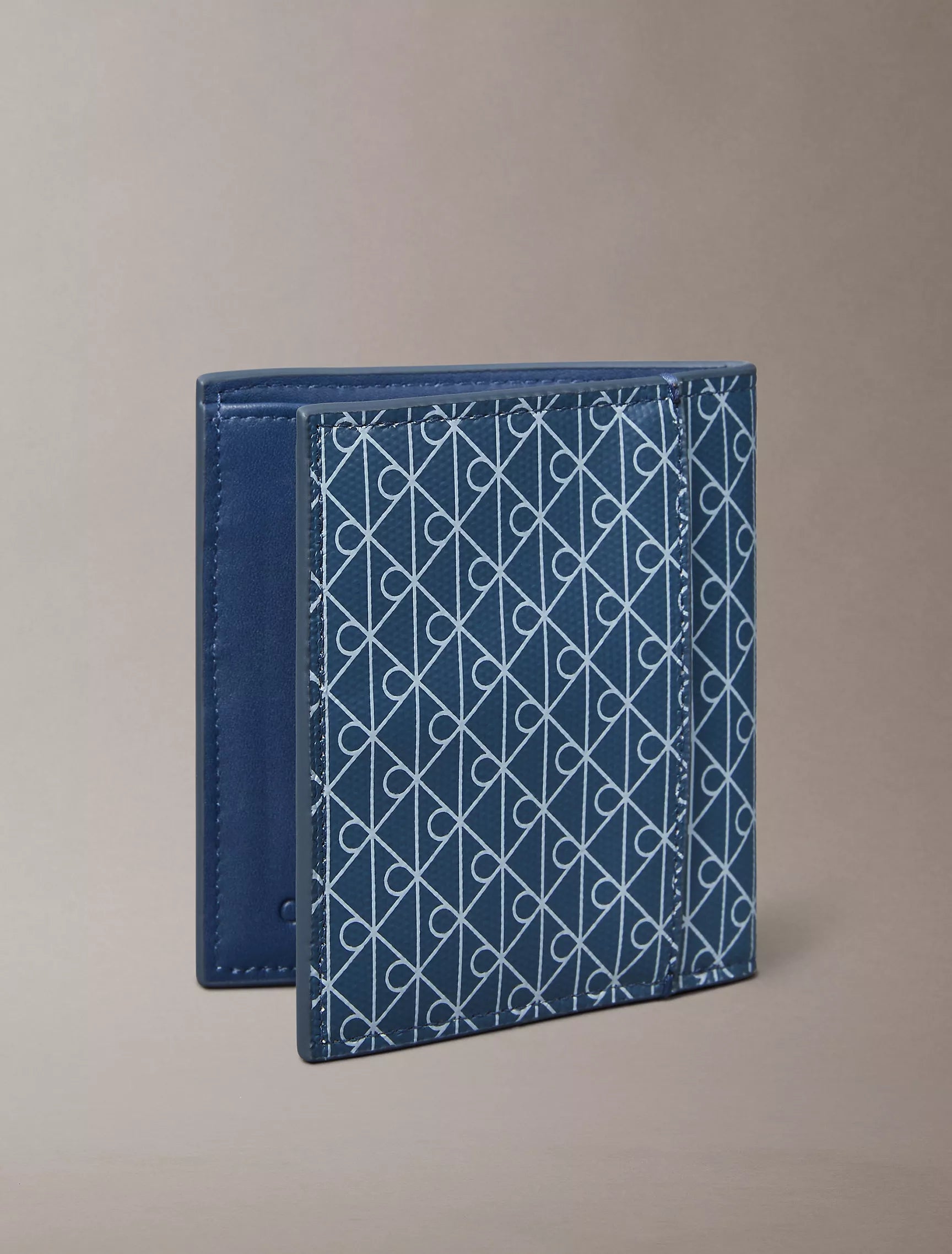 Calvin Klein - Emblem Bifold Wallet