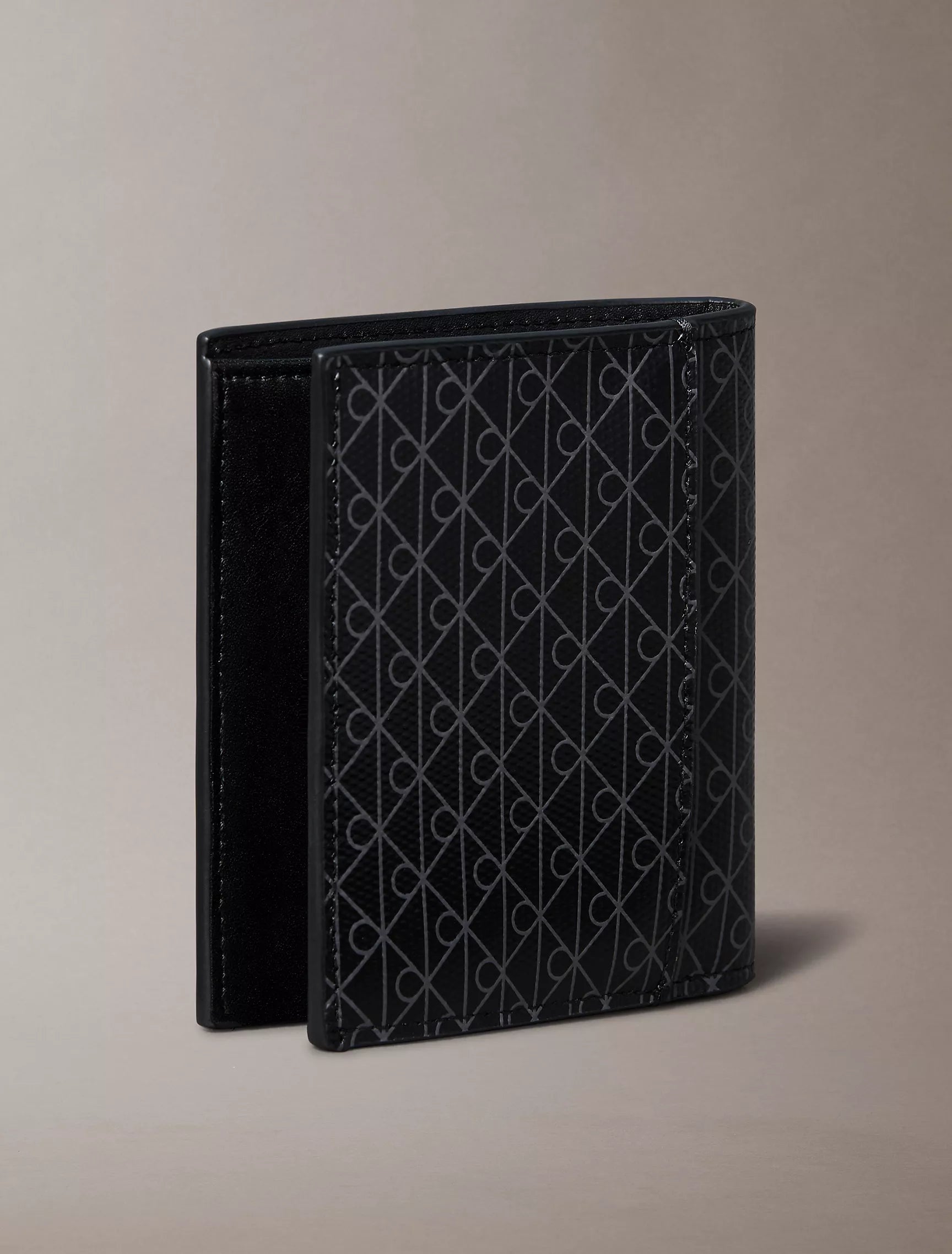 Calvin Klein - Emblem Bifold Wallet