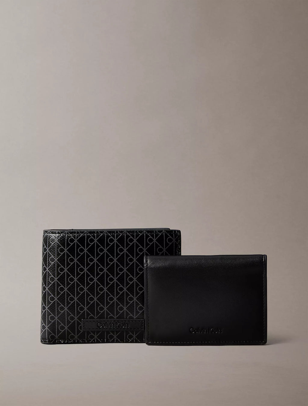 Calvin Klein - Emblem Bifold Wallet with Card Case - Brandatak Store