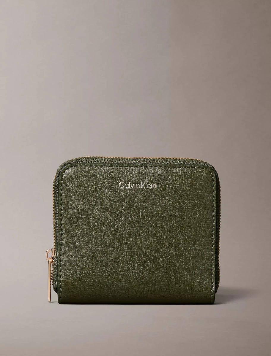 Calvin Klein - Foil Logo Square Zip Wallet - Brandatak Store