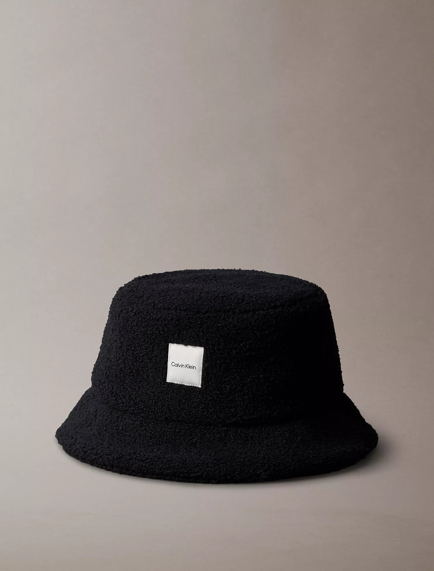 Calvin Klein - Boucle Bucket Hat